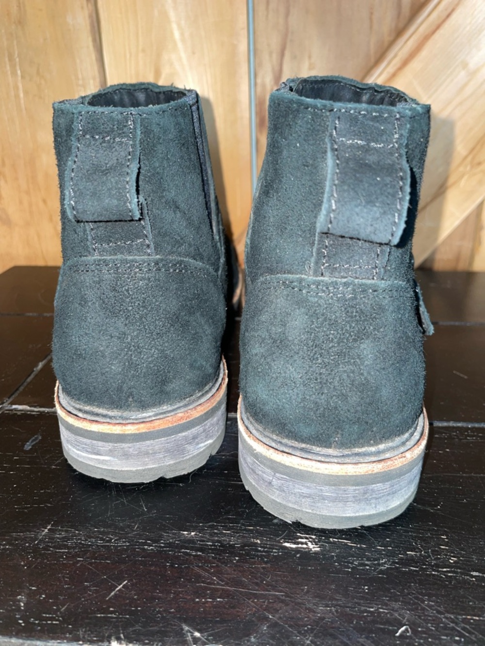 LL Bean Women's Old Port Chelsea Black Suede Leather Buckle Ankle Boot Sz 8M - Picture 4 of 6
